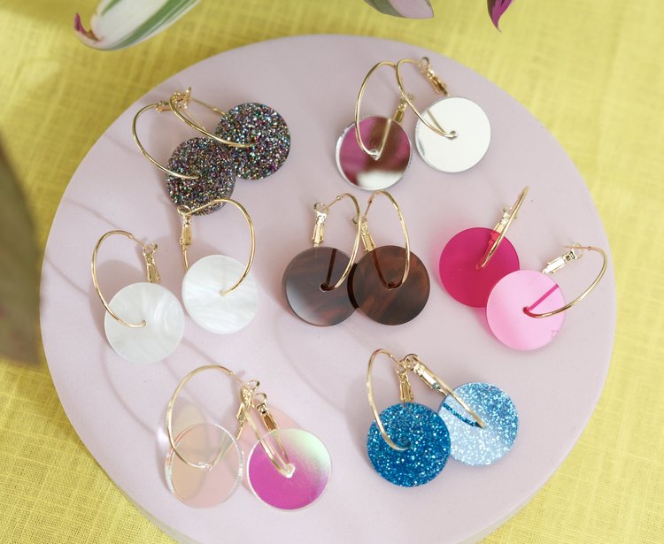 Chloe Sevigny Inspired Laser Cut Earrings - Image 6
